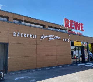 Aussenwerbung Bäckerei Härdtner REWE Obrigheim